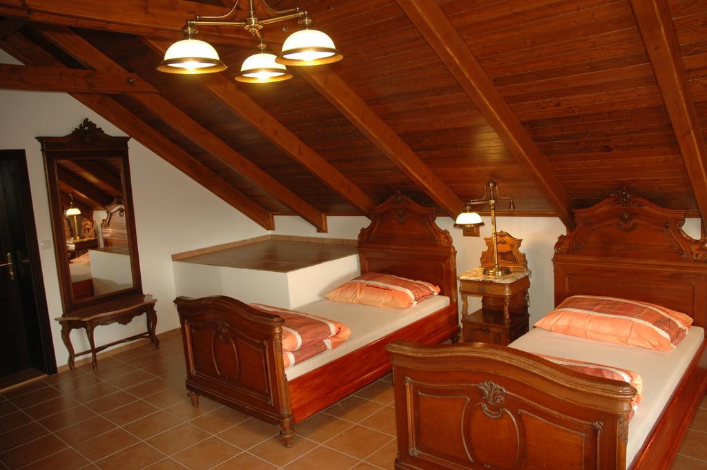 Penzion U Kubínů Přibyslav Exterior foto